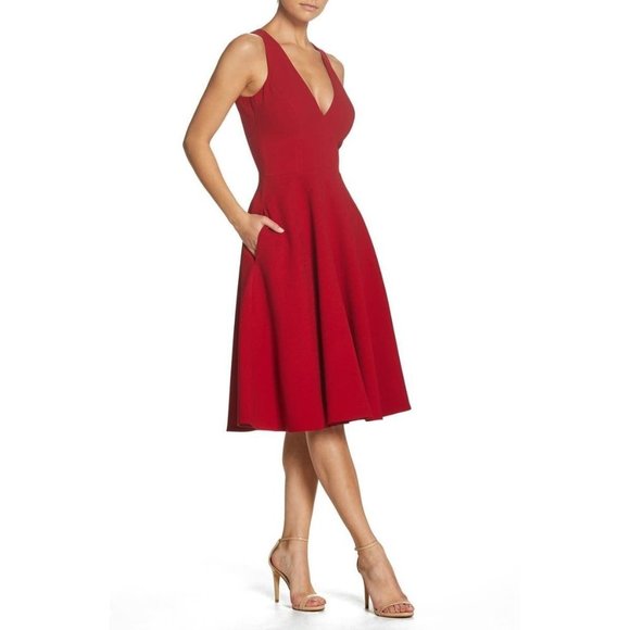 DRESS THE POPULATION Catalina Fit & Flare Dress Garnet Red XXSmall (00-0)